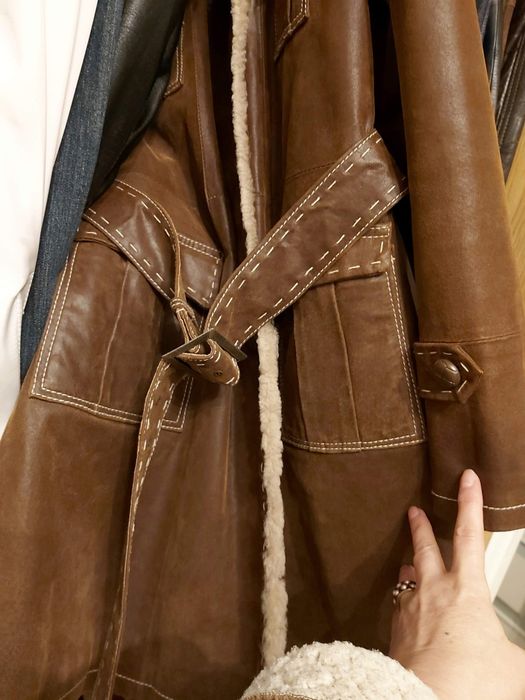 2 Casacos original em pele genuína, SALDOS‼️