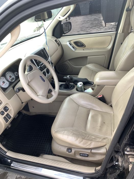 Продам обміняю Форд Маверік 2.3газ/бензин