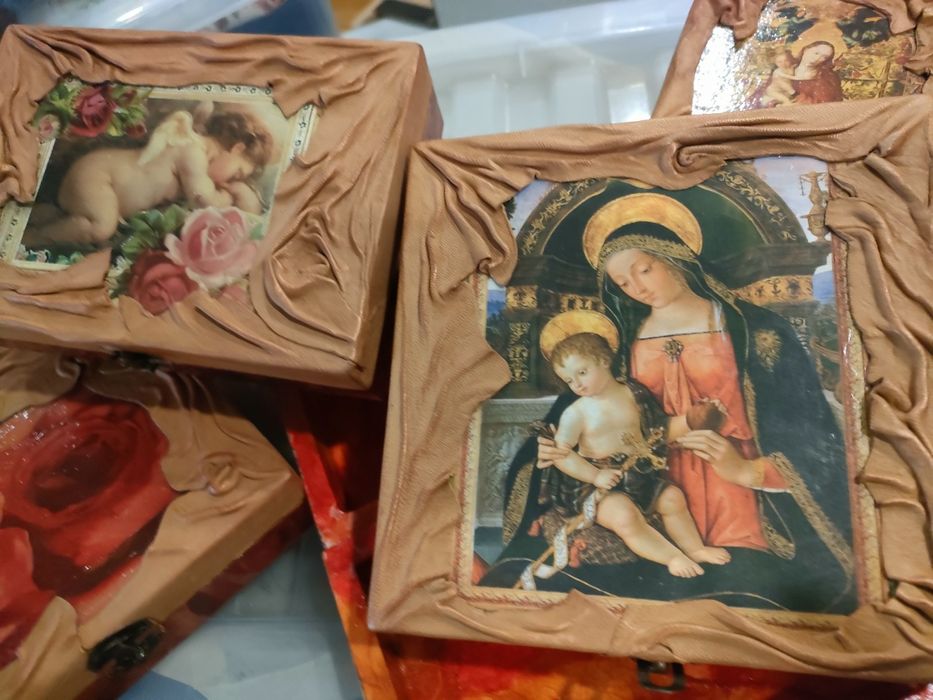 Caixas artesanato para prenda. Ou para embrulho original da prenda.