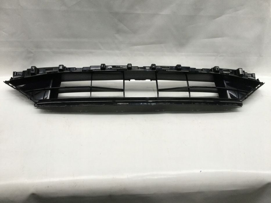 ford kuga iii mk3 st-line kratka dolna zderzaka przód lv4b-17k945-s