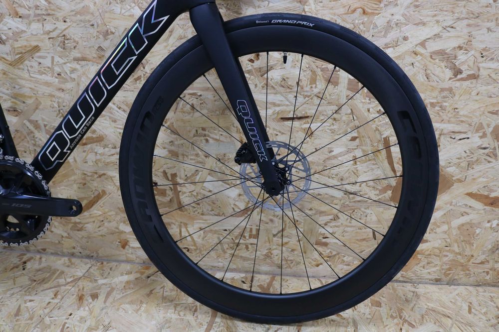Bicicleta estrada Quick Zeit Pro SL - Cabos Integrados - Rodas carbono