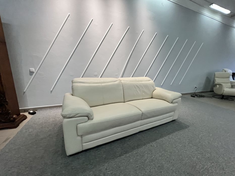 Диван трійка шкіряний мякий