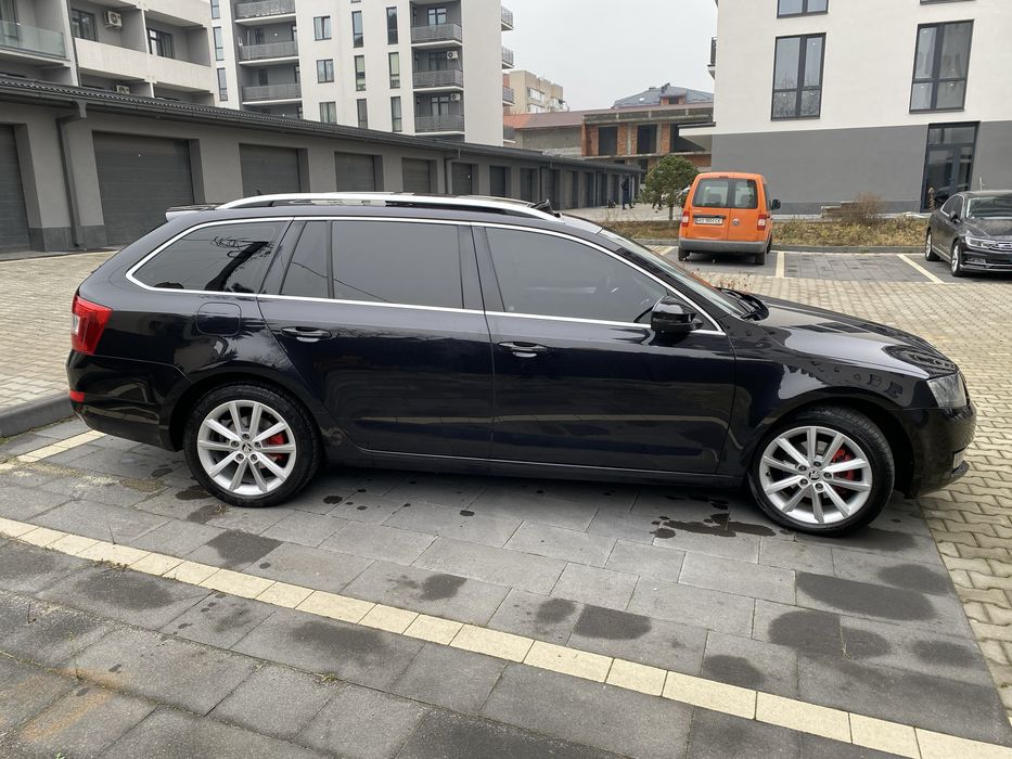 Skoda octavia 2.0 TDI 4x4 в максимальній комплектації