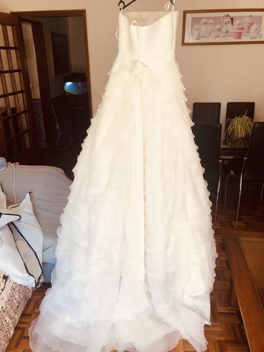 Vestido de noiva, veste 36, muito confortavel exelente qualidade,