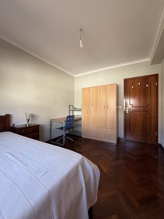 Quartos para arrendar - Vila Real
