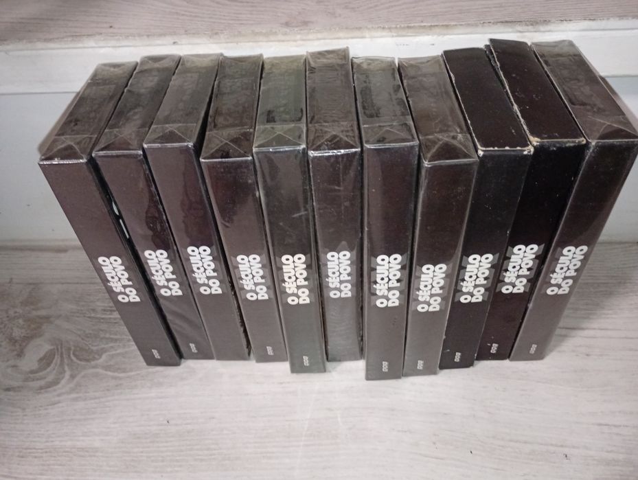 Vendo lote de 11 cassetes VHS da prestigiada serie documental o século do povo