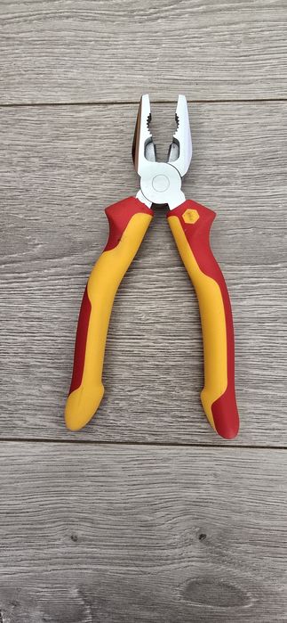 Wiha kombinerki 1000V