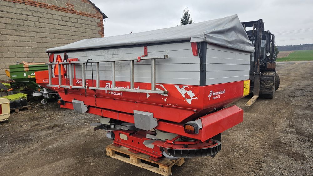 Rozsiewacz Kverneland Accord Exacta TL