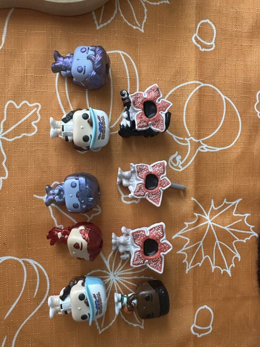 Продам фігурки з кіндерів Stranger things