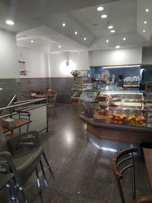 Cedência de cotas cafetaria Sacavém