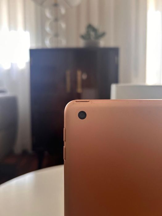 Ipad 8.ª  Geração (Rosa) - Impecável e Pronto a Usar