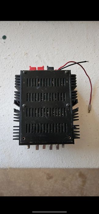 Graphic Equalizer Amplifier Daytron