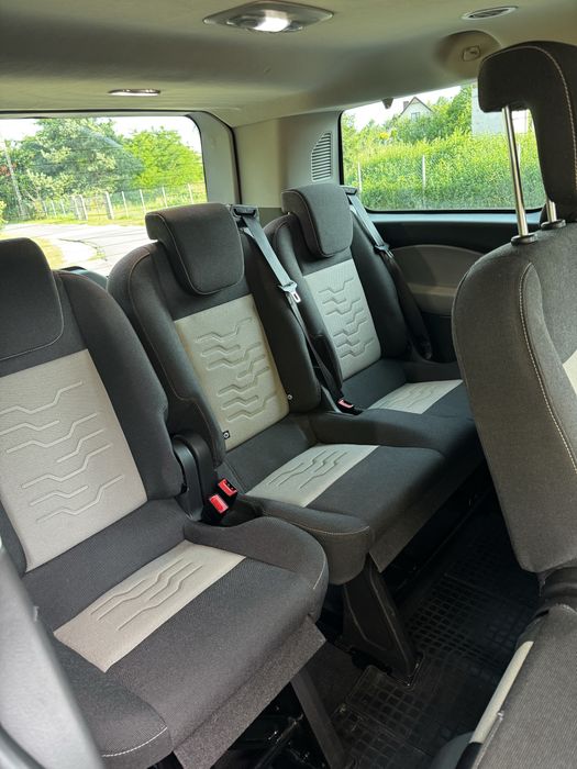 Ford Toureno Custom 2013 rok 140 tys km