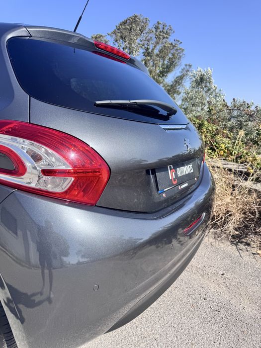 PEUGEOT 208 ALLURE 1.2 de 2015  otimo estado — photo 5