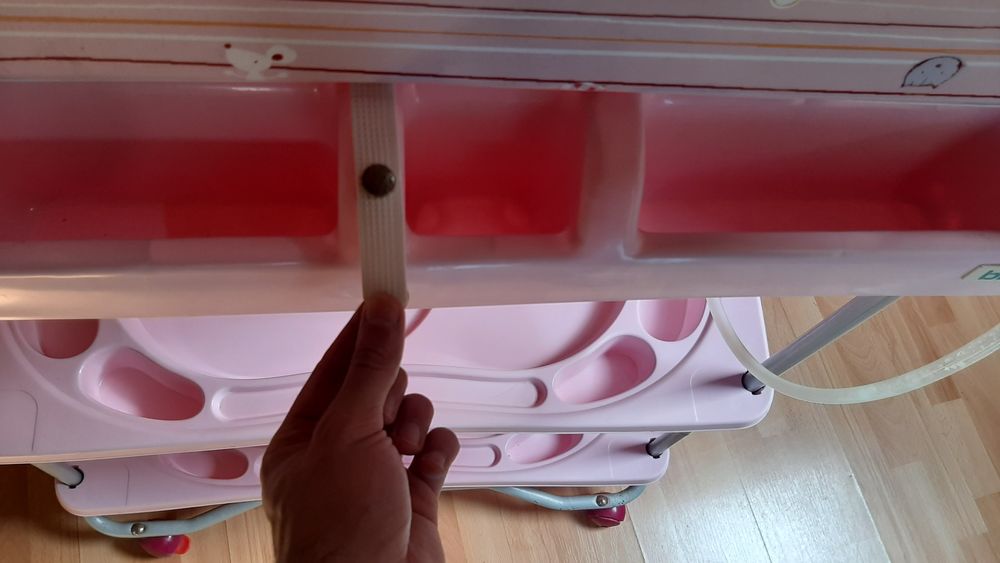 banheira com trocador(de fraldas) integrado