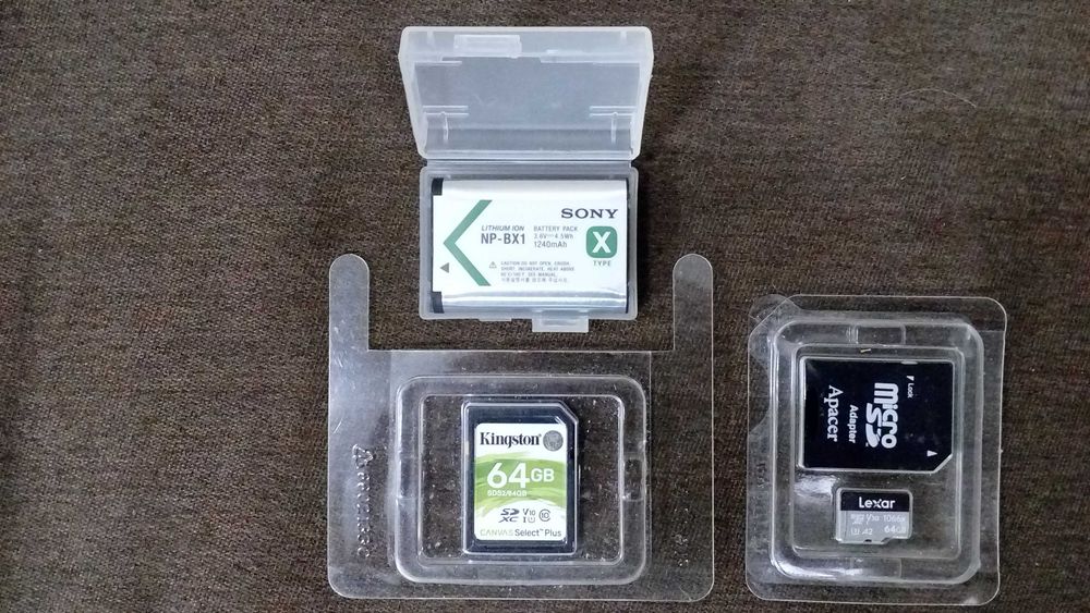 Lexar 1066x 4K 64 gb/ Kingston UHS-I Class 10 64 ГБ/ NP-BX1 - для SONY