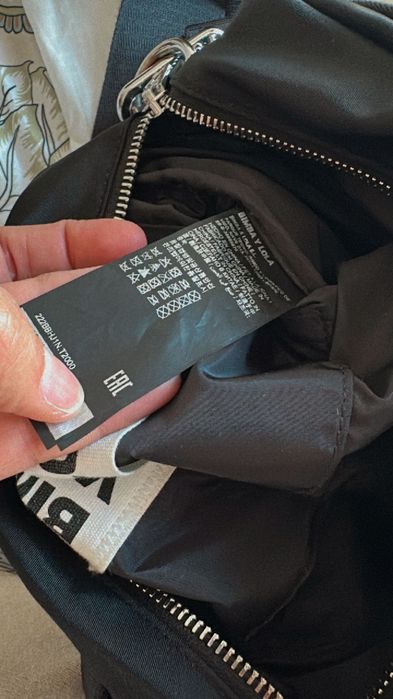 Mala Biba Y Lola (M)- ORIGINAL /Tiracolo