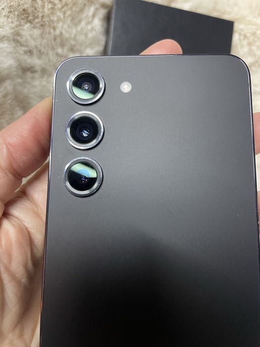 Samsung galaxy S 23 8/256 GB