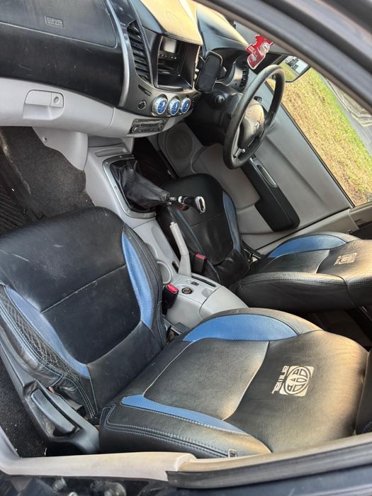 Авто для ЗСУ Mitsubishi L200