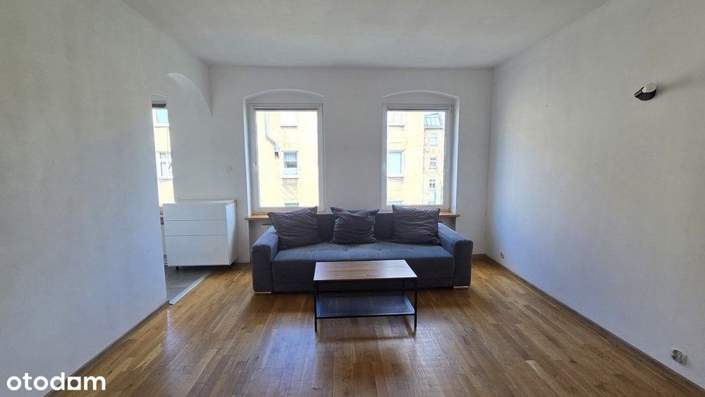 Przestronne 2 pokoje w centrum!