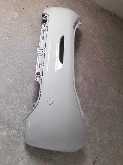 Para choques traseiro peugeot 208