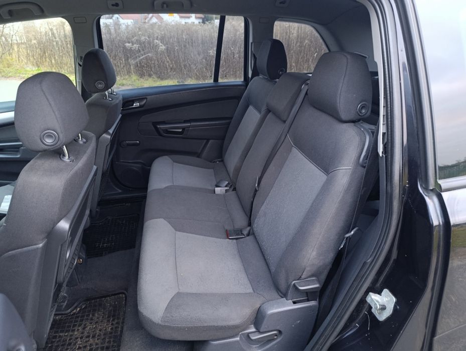 Opel Zafira 1.9CDTi 120 km!7 osób!