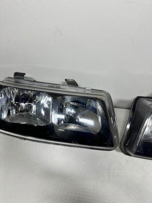 Seat Leon I Toledo II Lampy Przód Przednie  Lewa Prawa EU cana za 1st