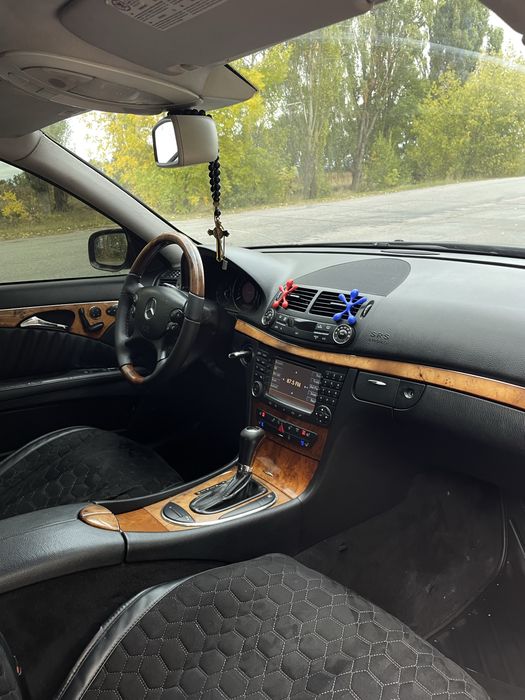 Mercedes-Benz E-Class 2007