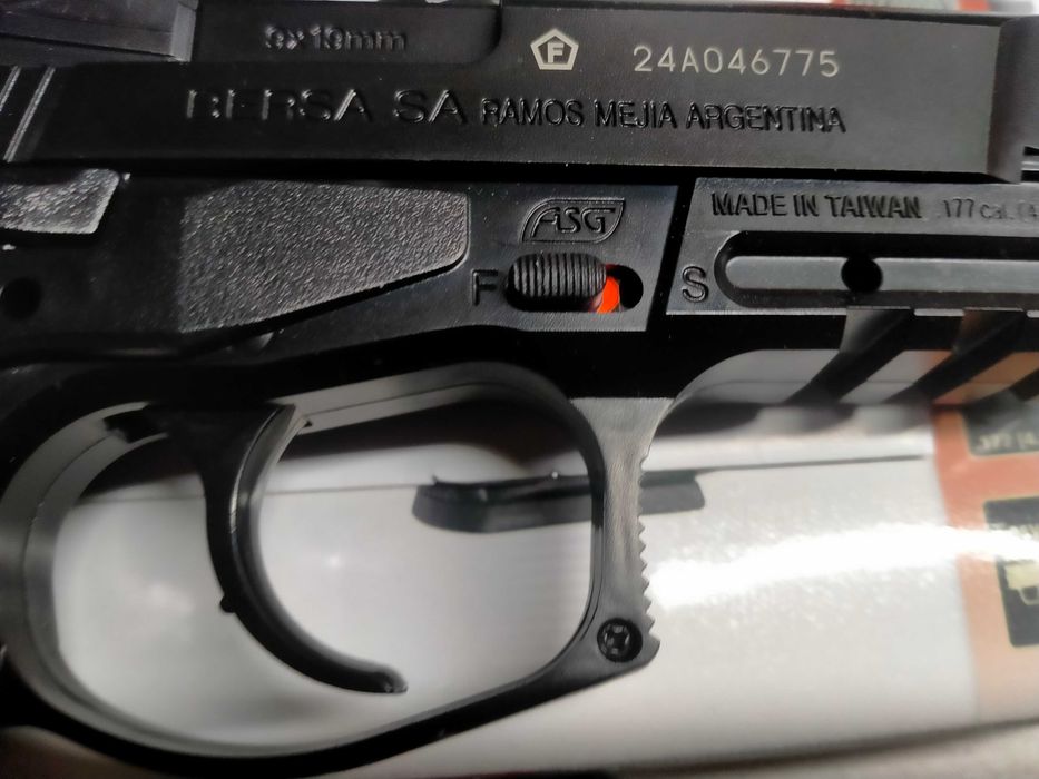 Podstawka Chłodząca pod Laptopa do 17' Gamingowa-Duża-LED-HUB-2xUSB