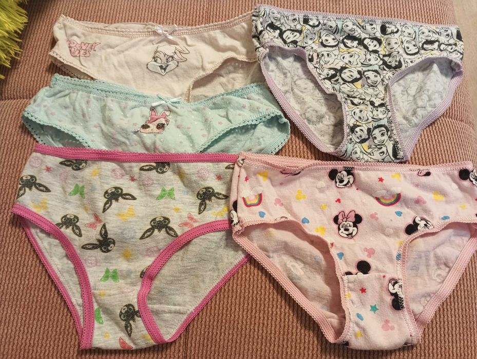 5 sztuk Majteczki dla dziewczynki r. 98