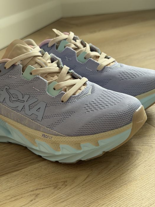 Кросівки Hoka Elevon 2