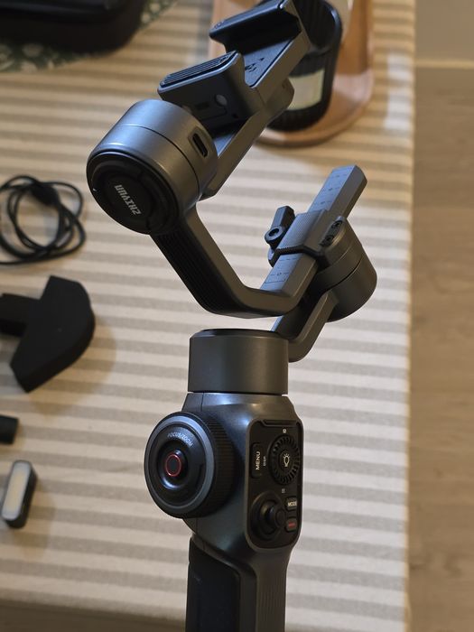Zhiyun Smooth 5 Combo - Estabilizador Profissional