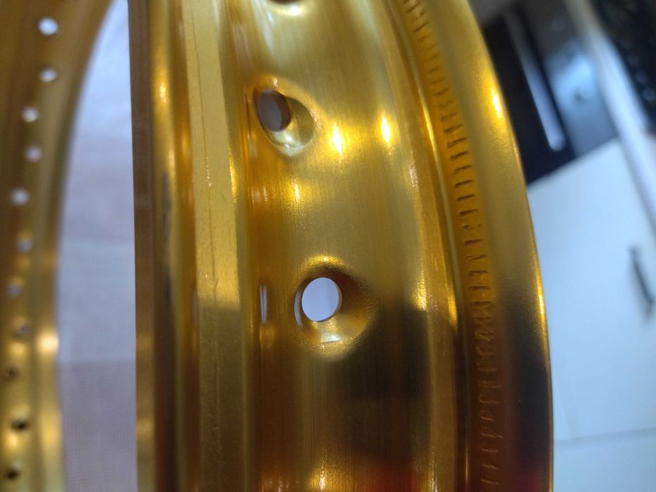 обод 2,15 18 алюминиевый