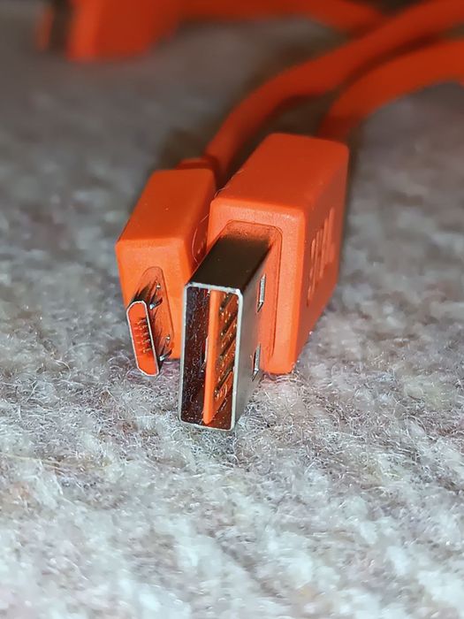Кабель JBL micro USB