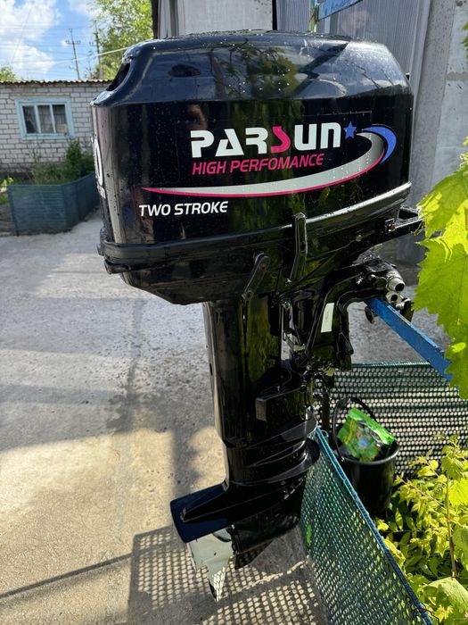 Продам лодочний мотор Parsun 30