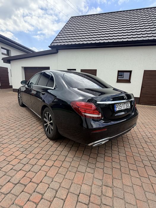 Mercedes-Benz E-klasa W213 E200D 9G Automat