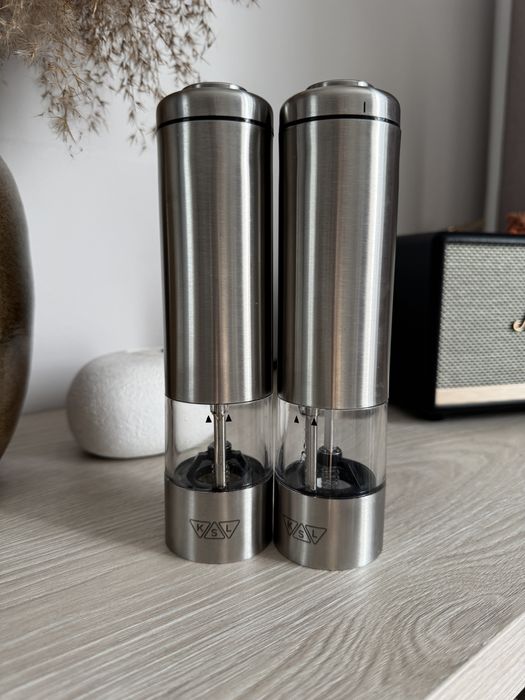 Млин для солі та перцю на батарейках