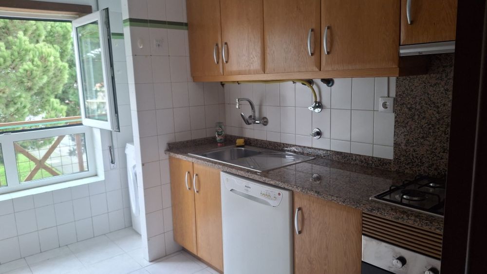 Arrendamento de T4 e Quartos