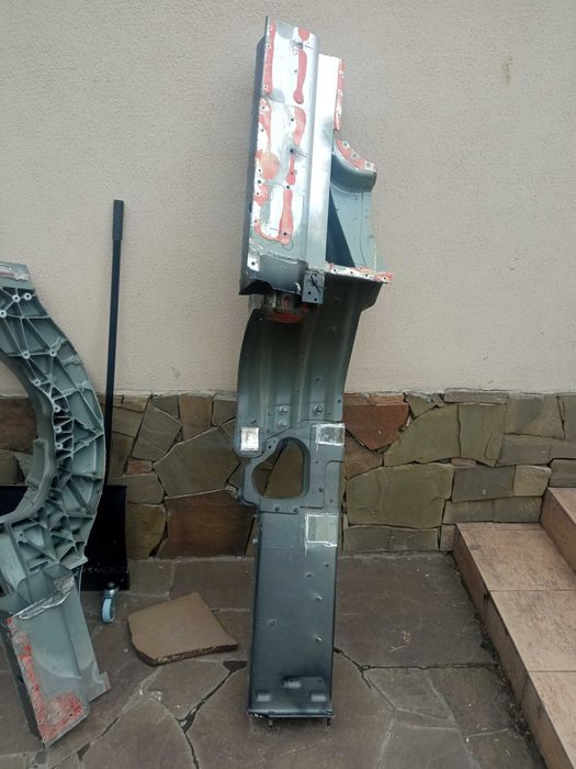 tesla s лонжерон четверть