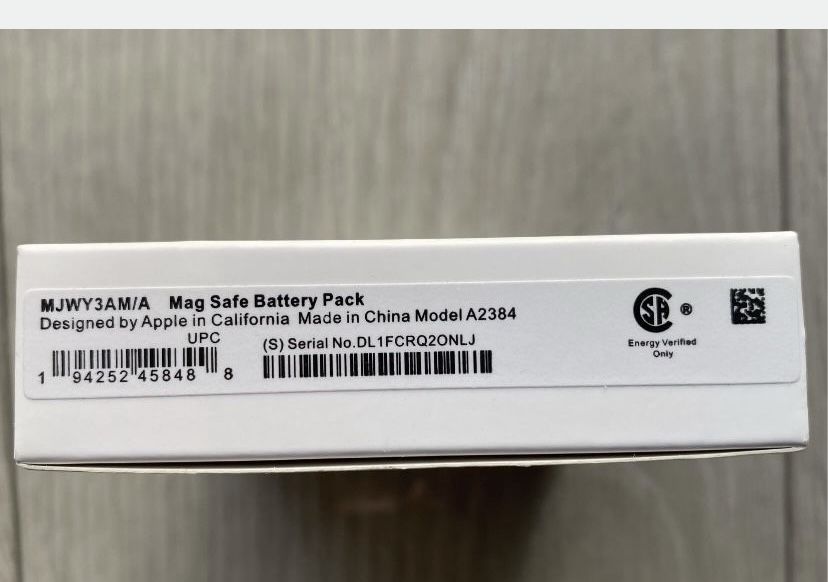 Nowy Oryginalny Indukcyjny Powerbank Battery Pack Apple do Iphone  Okazja