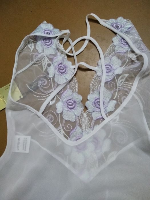 Пеньюар, Shanti duval, S