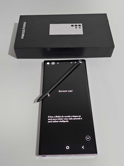 Samsung S23 Ultra 512gb.  Excelente