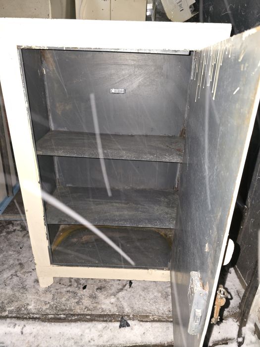 Ящик-сейф металический