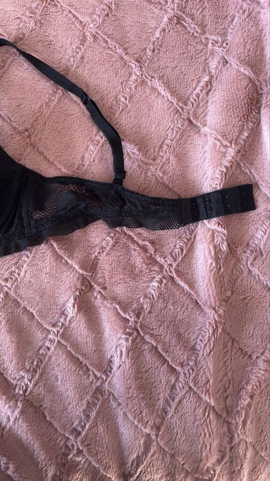 Sutiã preto com renda
