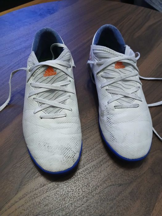 Halówki adidas białe