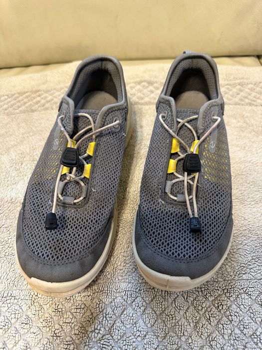 ECCO szare snikersy r. 35 dł. wkładki 23  cm