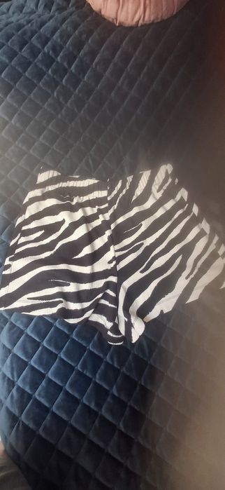 Szorty letnie m/ l jak nowe
