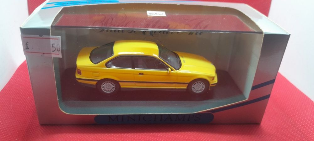 Mais de 80 Miniaturas Minichamps 1/43