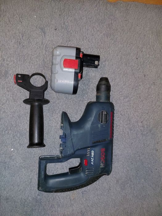 Młotowiertarka BOSCH