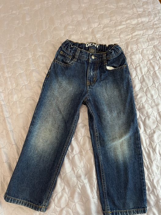Джинсы на мальчика DKNY - 4года